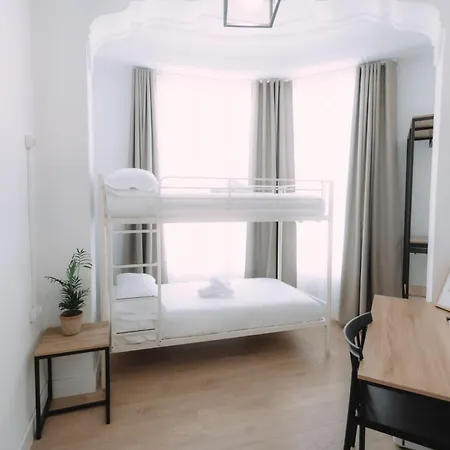 Concept בית הארחה ולנסיה