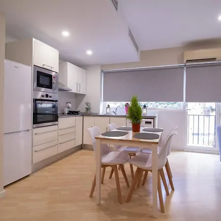 Old Town Flat By Concept Flats