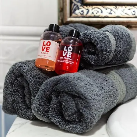 Artes Y Ciencias + Garaje + Netflix *