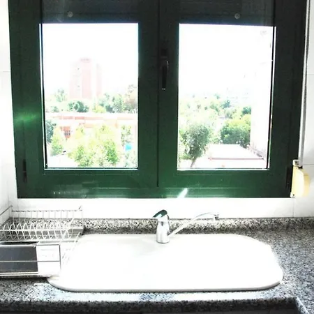 Artes Y Ciencias + Garaje + Netflix