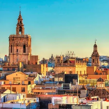 شقة Artes Y Ciencias + Garaje + Netflix *