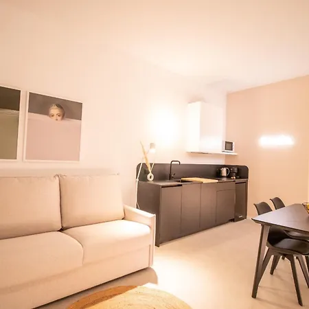 Breathe By Concept Flats Apartment