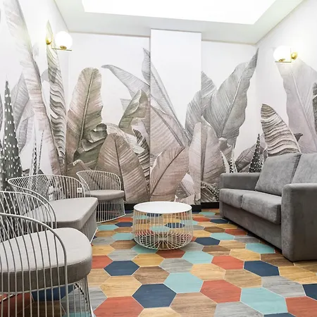 Reina Flats Playa Appartement *