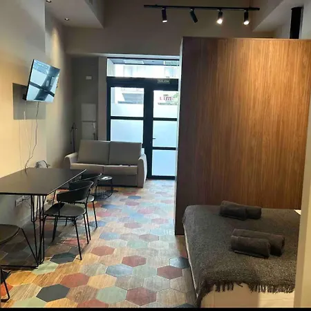 Reina Flats Playa Valencia