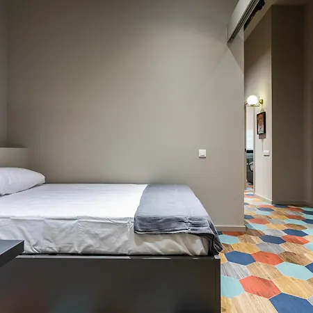 Reina Flats Playa El Cabanyal