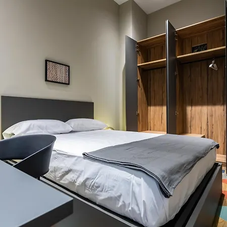 Reina Flats Playa El Cabanyal