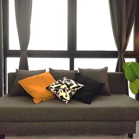 דירה Lifecoliving Loft B *