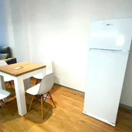 Elegante Estudio En * Valencia