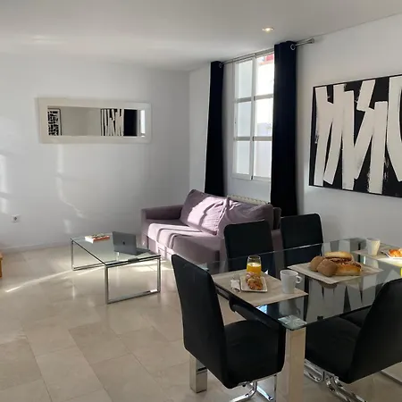 Apartamento Travel Habitat ático Calle De La Paz *