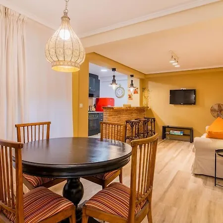 Ciudad Artes Gem: Stylish Near Ruzafa & Valencia
