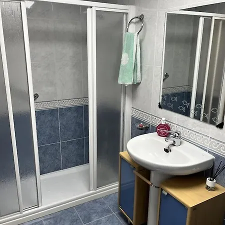 Apartamento Con Cama De Matrimonio En Mislata By Alterhome