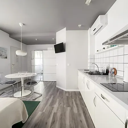 Budget Apartment