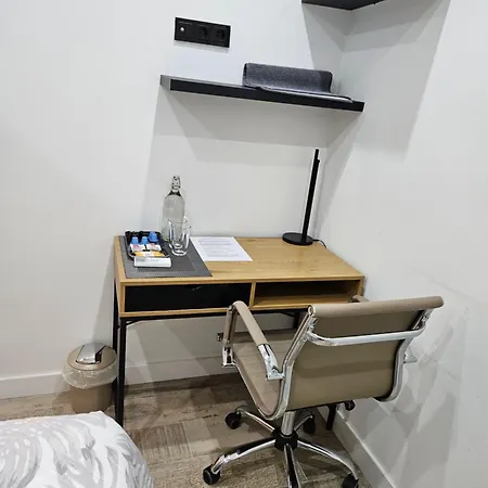 Centrica De Lujo Gv 3 Homestay szállás *