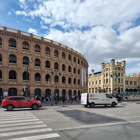 Homestay Centrica De Lujo Gv 5 Valencia