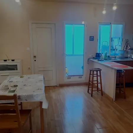 Проживание в семье Cozy Private *