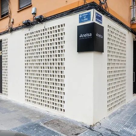 Anelsa Torres De Serranos 3 Apartment