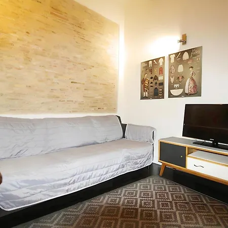 Reformado Cerca De La Plaza Redonda アパート バレンシア