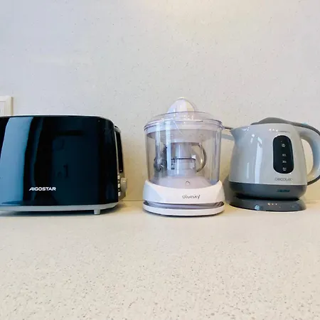 Apartamento En Cabanyal A: Encanto Y Diseno Junto A La Playa *