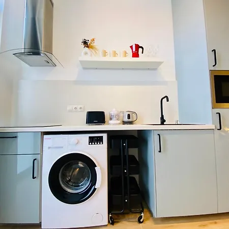 Apartamento En Cabanyal A: Encanto Y Diseno Junto A La Playa * Valência