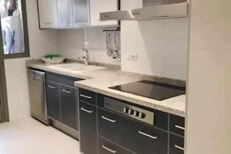 Apartamento En Av De Francia Y Cartes Y Ciencias Valência