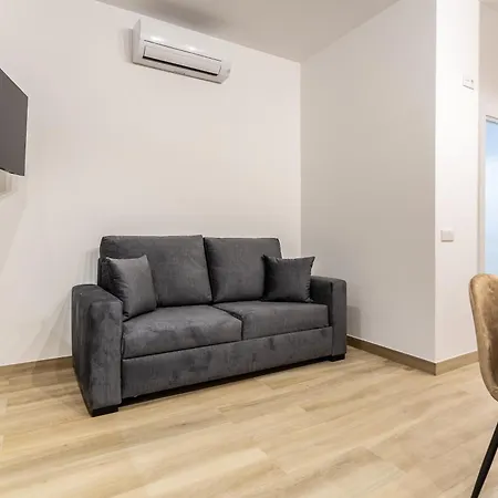 Deluxe - Aiora * 瓦伦西亚