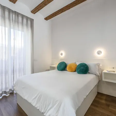 Amazinn Valencia Centro Evi Boutique *