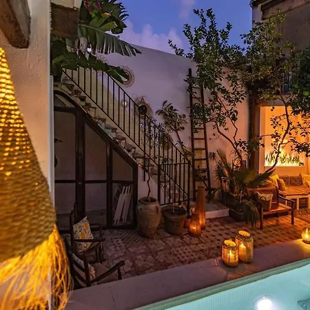 Casa Valenciana Beachvilla-private Pool Villa