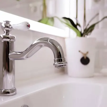 Family Century House With Terrace And Parking Valence