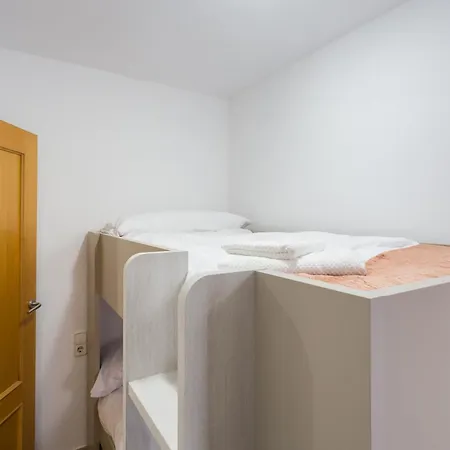 Appartement Piso Familiar Cerca Del Centro, Ac Y Wifi Gratis Valence
