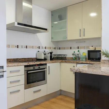 Apartman Fivestepstosea - *