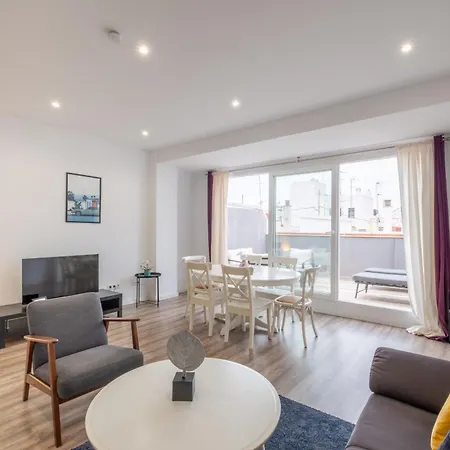 아파트 Modern Penthouse With Private Terrace