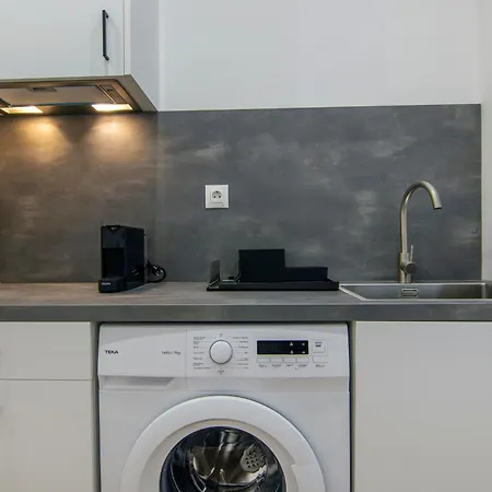 Vlc Host- Fray Pedro Apartment