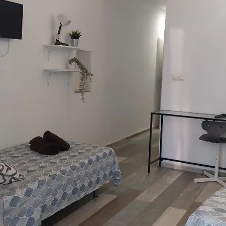 Serrano Guest house *