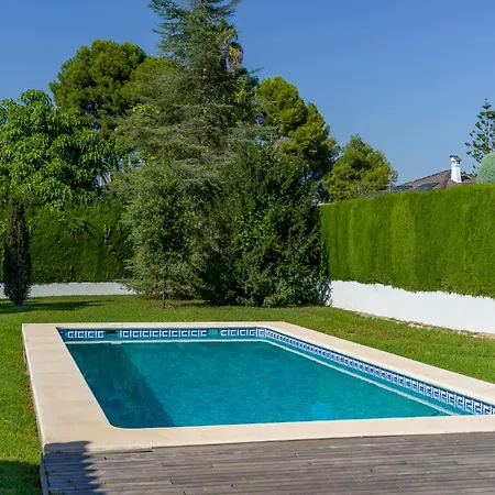 Con Piscina, Jardin Y Aire Acondicionado En La Eliana-l'eliana Villa Valencia