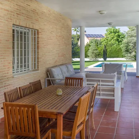 Casa Con Piscina, Jardin Y Aire Acondicionado Cerca De Valencia En La Eliana-l'eliana *