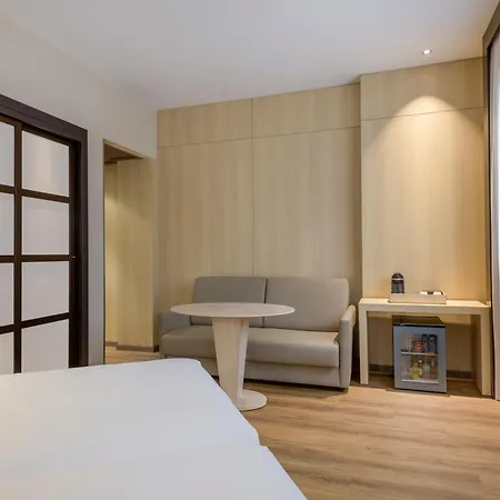 Ac By Marriott 4* Валенсия