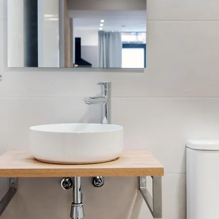 Vlc Host- Fray Pedro *