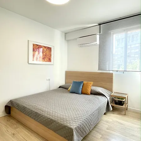 Apartamento Spacious, Sunny Flat By Of Arts & Sciences