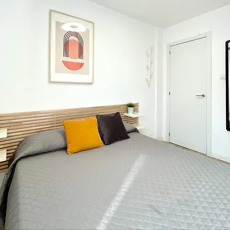 Apartamento Spacious, Sunny Flat By Of Arts & Sciences