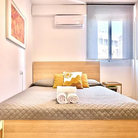 Apartamento Spacious, Sunny Flat By Of Arts & Sciences