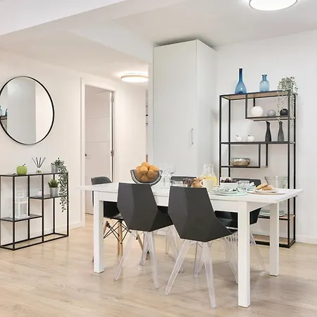 Spacious, Sunny Flat By Of Arts & Sciences Valencia