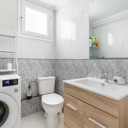 Private In Shared Workstay