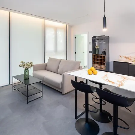 Apartment Calatrava By Alma Valencia