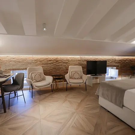 Hotel Myr Palacio Vallier 5*