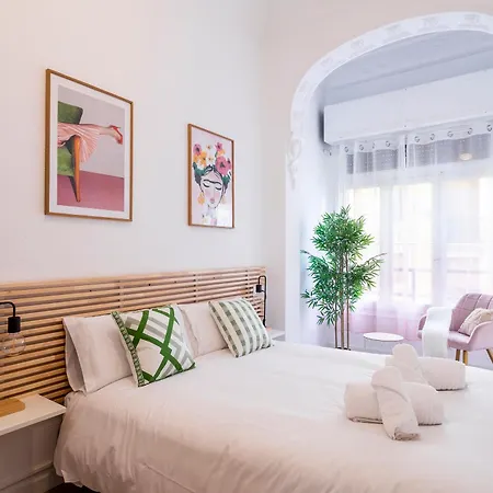 Convento, Amazing Flat With Terrace 2 *