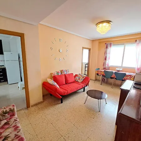 3 Bedroom Flat With Wifi شقة *