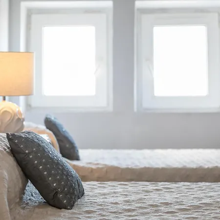 Travel Habitat Port Valencia.