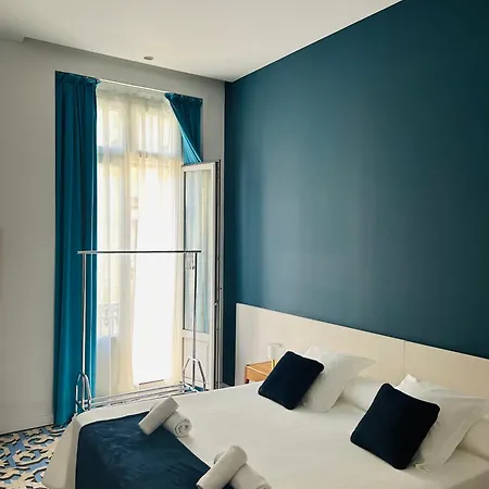 فندق مبيت وإفطار L'esplai فالنسيا