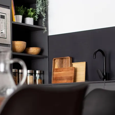 Vlc Host - Leones Apartment