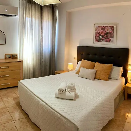 Travel Habitat Jardines De Viveros * Valencia